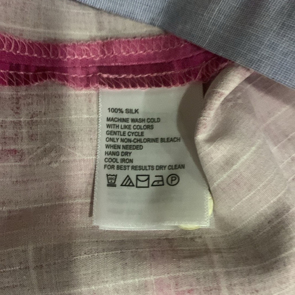NWOT Tommy Bahama Shibori Bay Silk Button-Up Shirt 
Size Large - Picture 7 of 8